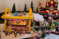 Festive Christmas House Scenes 2014